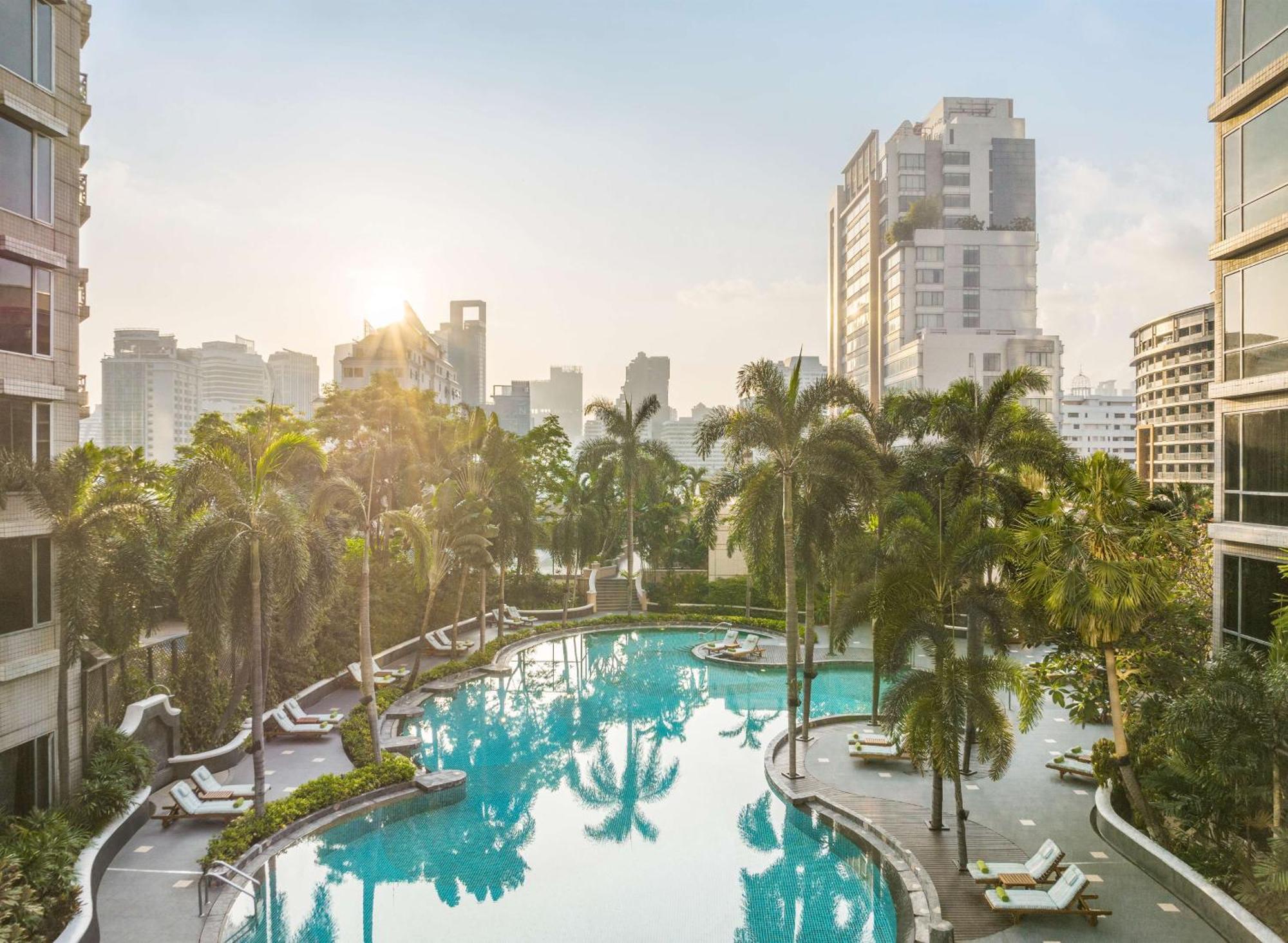 Conrad Bangkok Hotel Екстериор снимка