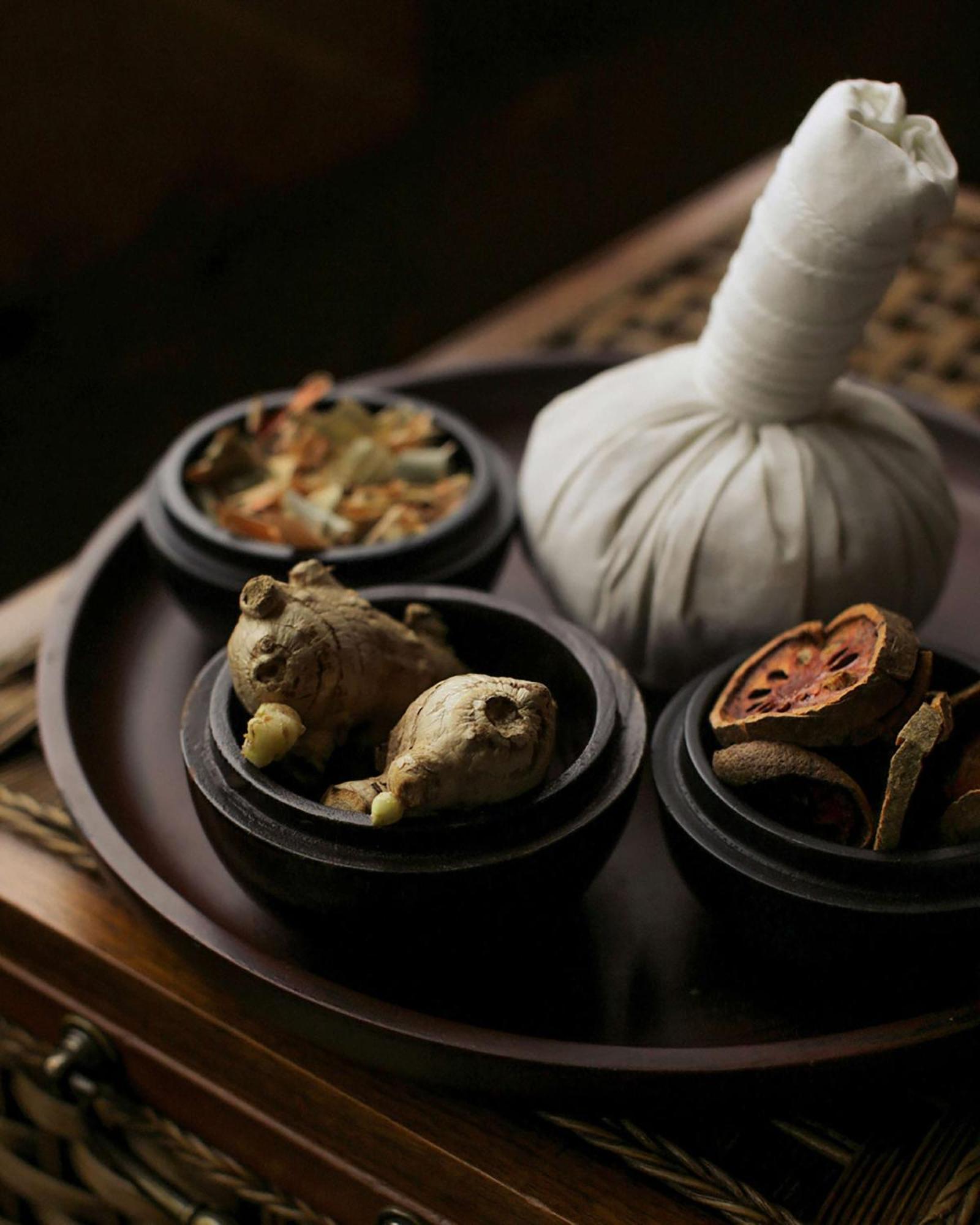 Conrad Bangkok Hotel Екстериор снимка Ayurvedic medicine
